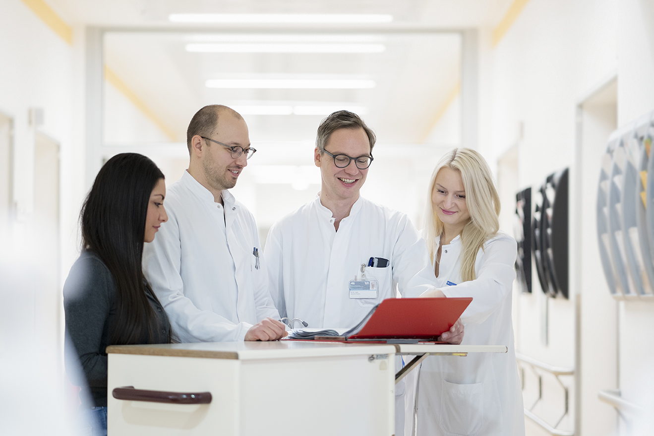 Stationärer Aufenthalt | Klinik Und Poliklinik Für Innere Medizin III ...